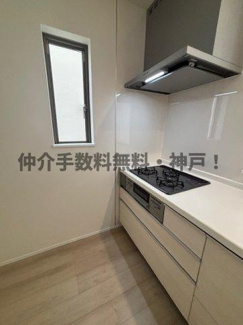 【キッチン】 | 神戸市垂水区神陵台9丁目　新築戸建1号棟　仲介手数料無料！ | キッチンでお料理をお楽しみください