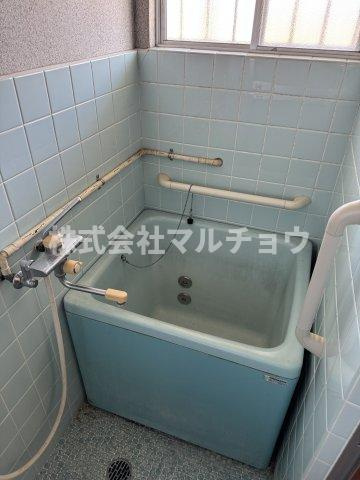 コーポグリーンの浴室|きれいなお風呂です