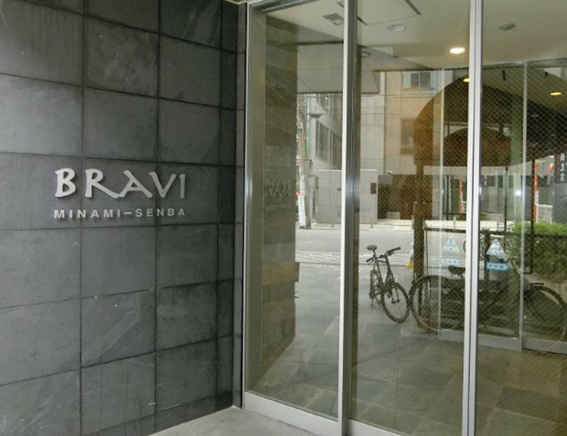 ブラービ南船場のエントランス