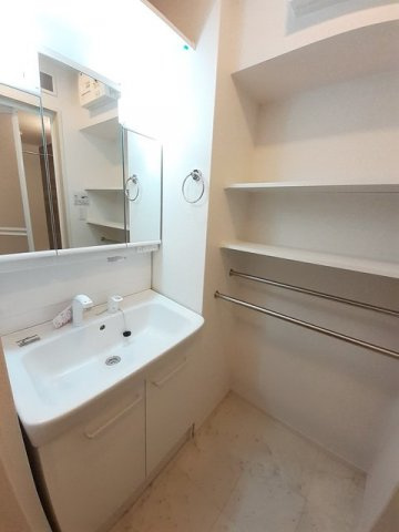 アメニティプレイス　Ⅱの洗面所