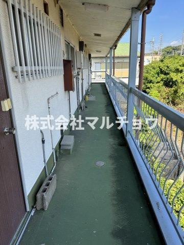 コーポグリーン２のロビー|ゆとりのあるロビーです