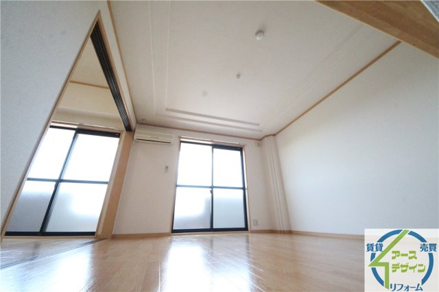 マウントック・レオの居間・リビング|※類似部屋