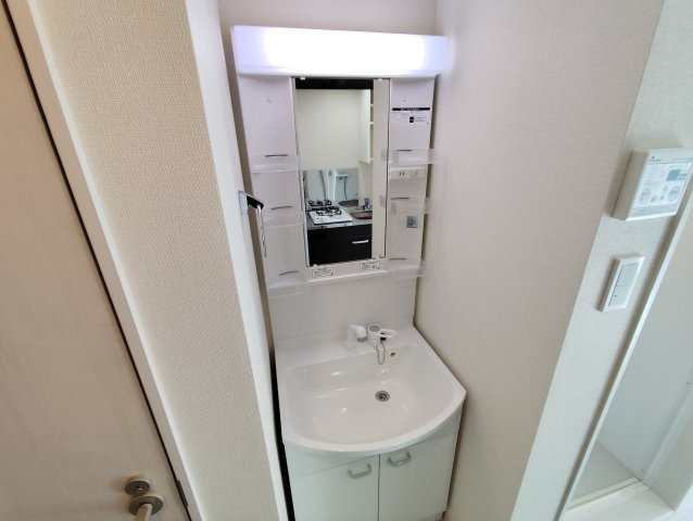 Comfort 天照の独立洗面台