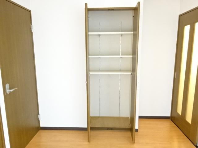 【収納】 | カーサ　アルコバレーノ | リビング収納（イメージ）