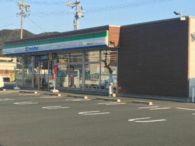 【周辺】 | カーサ　アルコバレーノ | ファミリーマート田原福江町店まで284ｍ