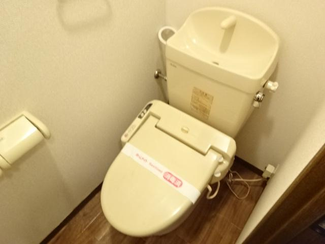 【トイレ】 | カーサ　アルコバレーノ | シャワー付トイレ（イメージ）