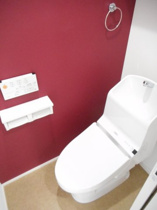 清潔感のあるトイレです