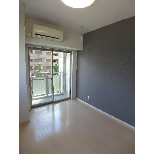 ルクレ高野台レジデンスの寝室