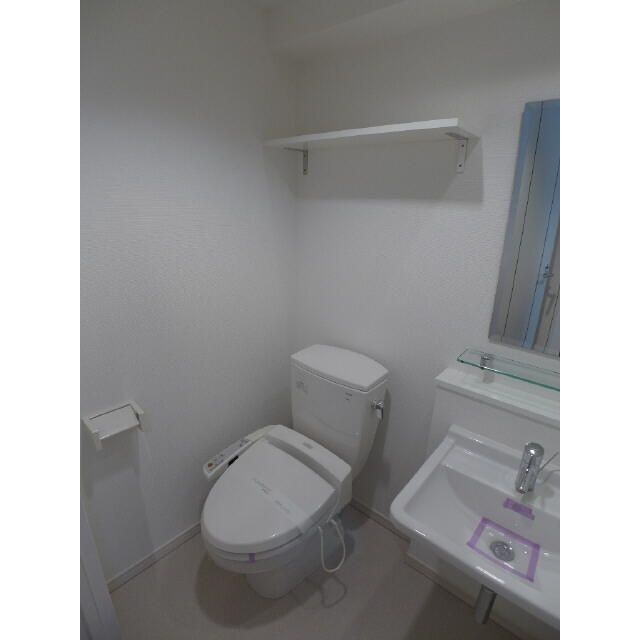 ルクレ高野台レジデンスのトイレ