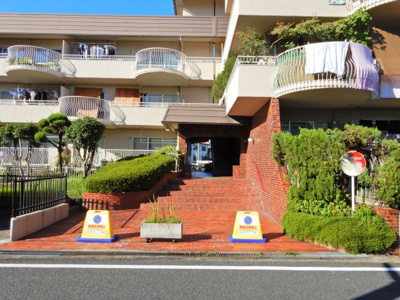 【エントランス】 | 阪急上牧ドリームマンション