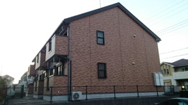 落ち着いた雰囲気の外観です