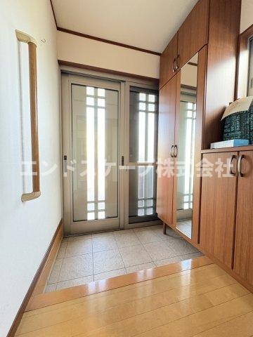 Les Aubepines昭和(レ・ゾービピン昭和)のロビー|高崎、前橋のお部屋探しはエンドスケープまで！お客様の理想お聞かせ下さい♪