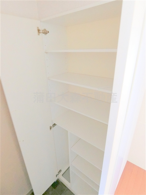 シンシア蒲田ステーションプラザの設備|玄関収納