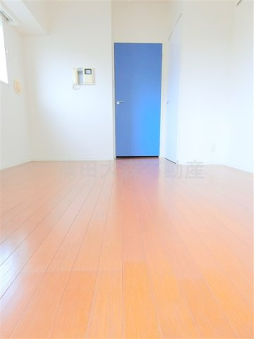 シンシア蒲田ステーションプラザの居間・リビング