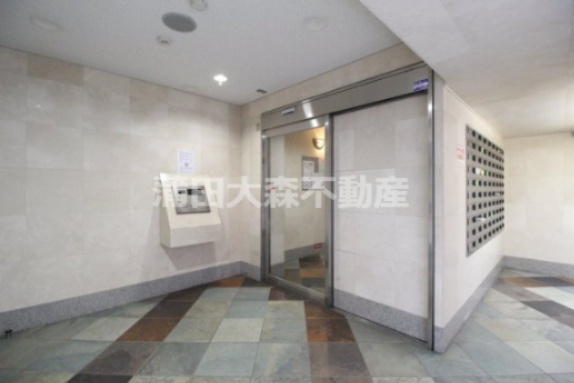 シンシア蒲田ステーションプラザのエントランス