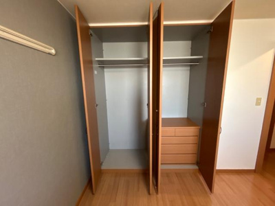 【収納】 | エーデルハイム | 天井までの高さがあるクローゼット