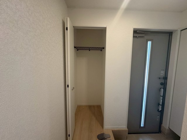 ♥♥南風原町津嘉山第６－2号棟（全４棟）の玄関