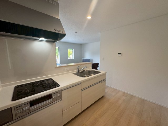 ♥♥南風原町津嘉山第６－2号棟（全４棟）のキッチン