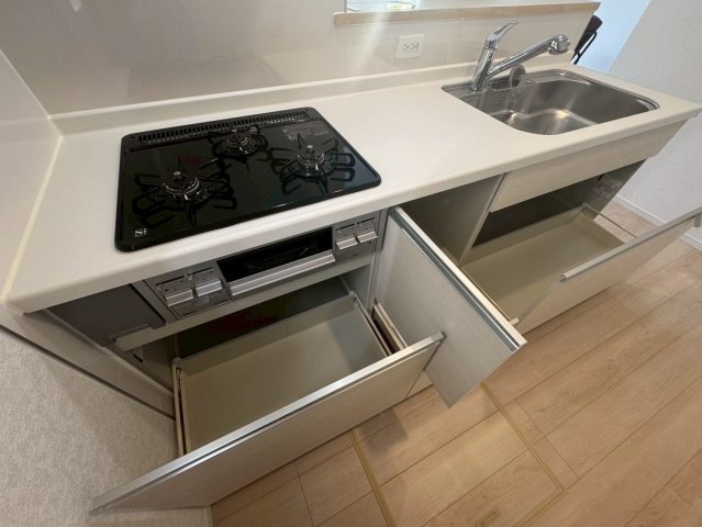 ♥♥南風原町津嘉山第６－2号棟（全４棟）のキッチン