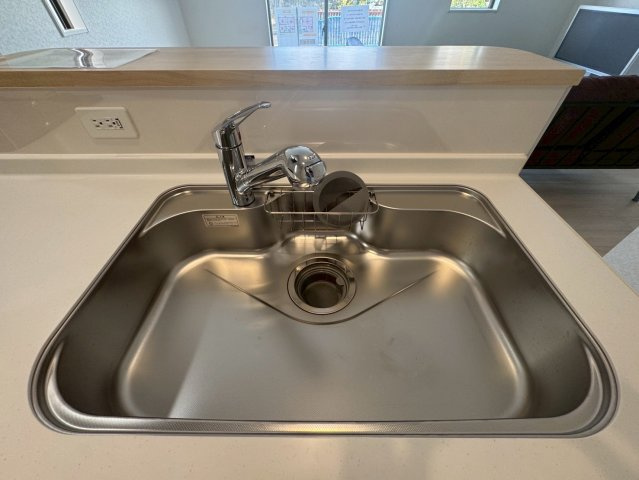 ♥♥南風原町津嘉山第６－2号棟（全４棟）のキッチン