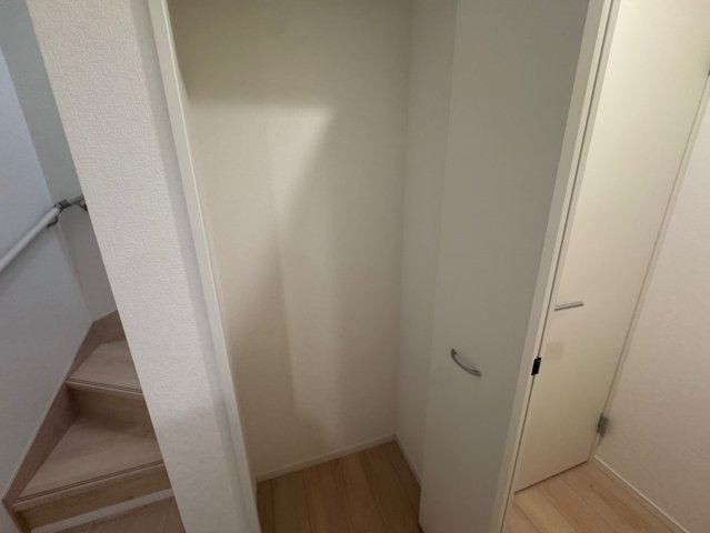 ♥♥南風原町津嘉山第６－2号棟（全４棟）の収納