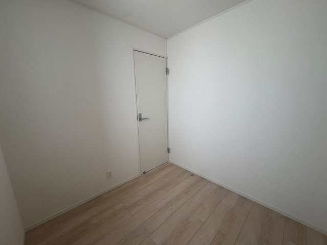 ♥♥南風原町津嘉山第６－2号棟（全４棟）の洋室