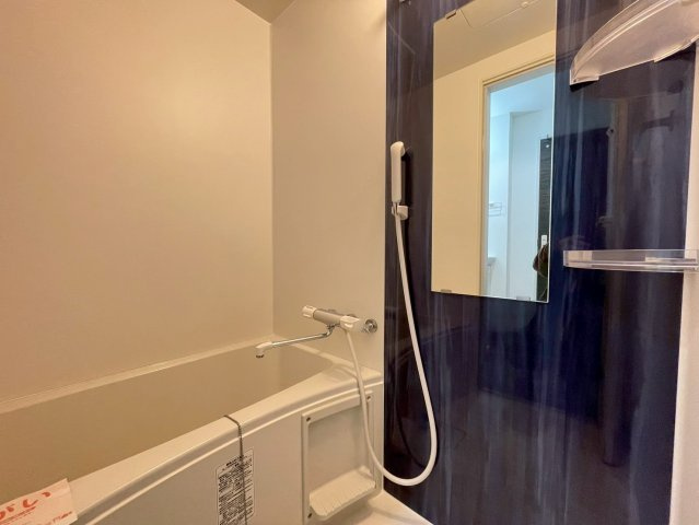 ノイヴェル小若江の浴室