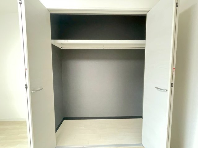 ノイヴェル小若江の収納