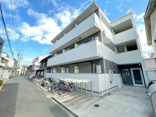 ノイヴェル小若江の外観