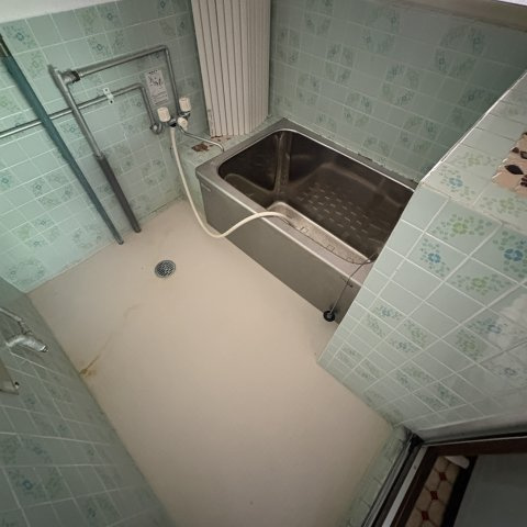 室蘭市幌萌町11-1戸建の浴室