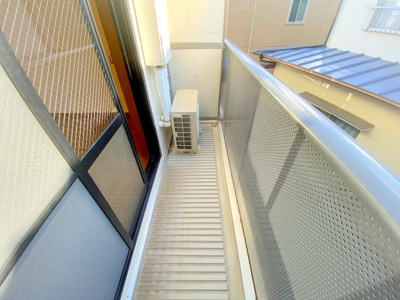 【バルコニー】 | アヴァンティ東本浦