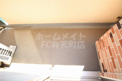 【バルコニー】 | ララプレイスOSAKA WEST PRIME | お洗濯にも便利なバルコニー付き