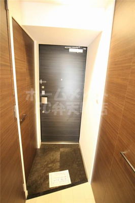 【玄関】 | ララプレイスOSAKA WEST PRIME | 明るい玄関です