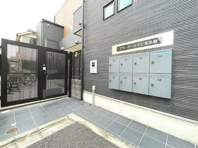 プランドールＴＣ東長崎のエントランス