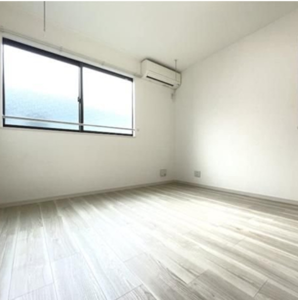 プランドールＴＣ東長崎の居間・リビング