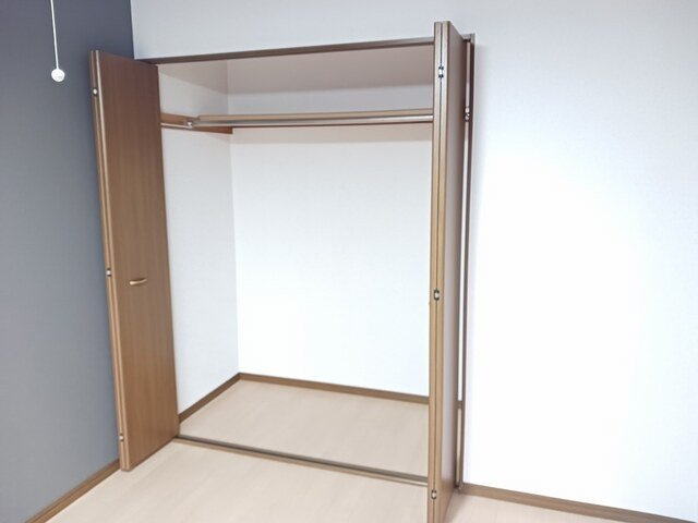 パープルハイツの収納