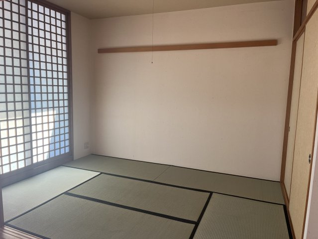 ジュネス泉佐野コンドミニオの和室