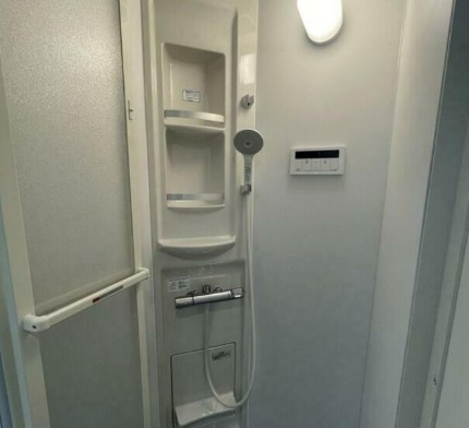 サークルヴィラ日進のシャワールーム|同施工別物件