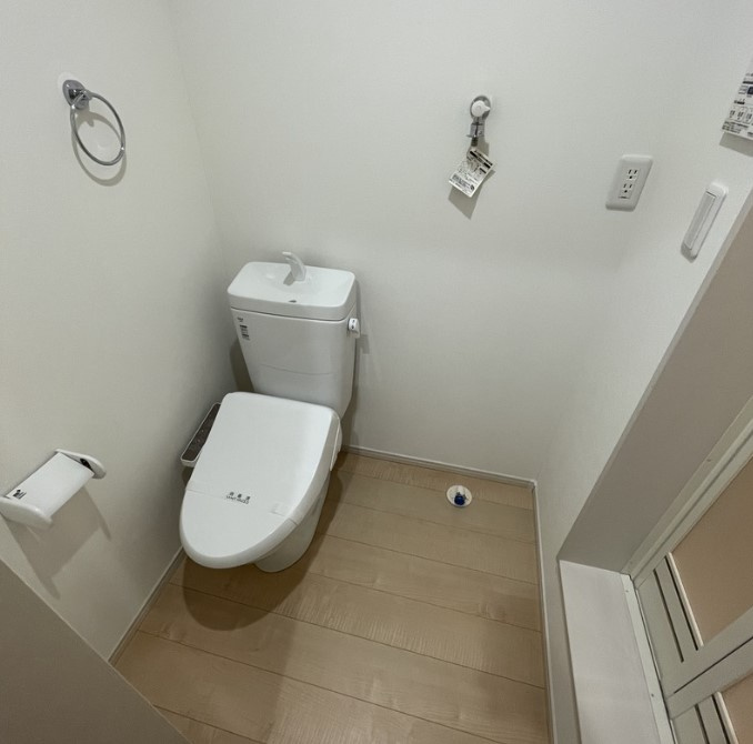サークルヴィラ日進のトイレ|同施工別物件