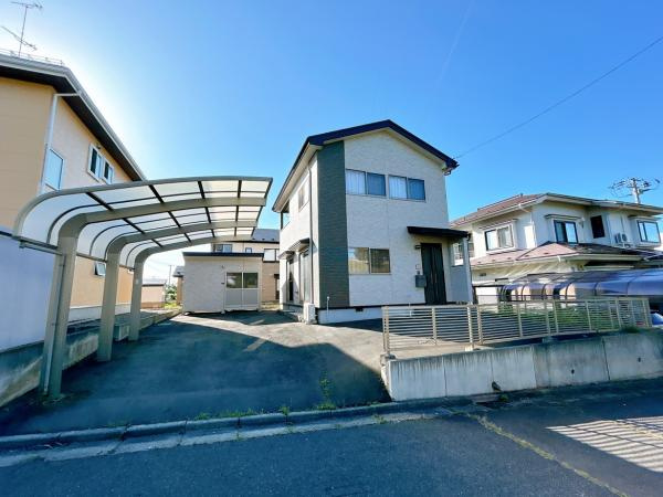 八戸市南白山台２丁目の外観