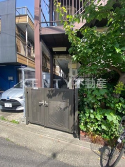 【エントランス】 | 建物の内部です