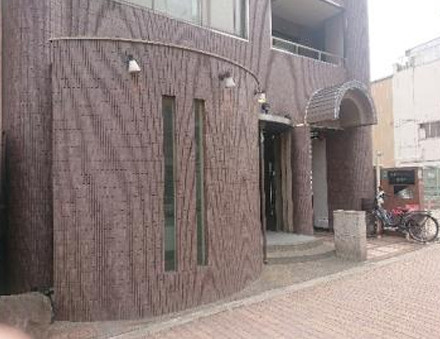 大阪市東成区大今里南４丁目の店舗一部の外観パース