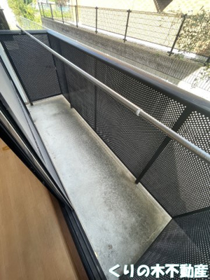 【バルコニー】 | ディアスしまなみB棟 | バルコニーからの眺めを楽しみながら食事をしませんか