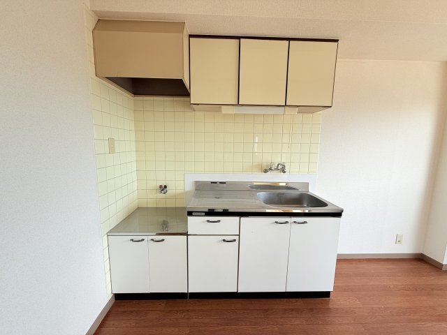 ハピネス光のキッチン|同物件の参考写真です。