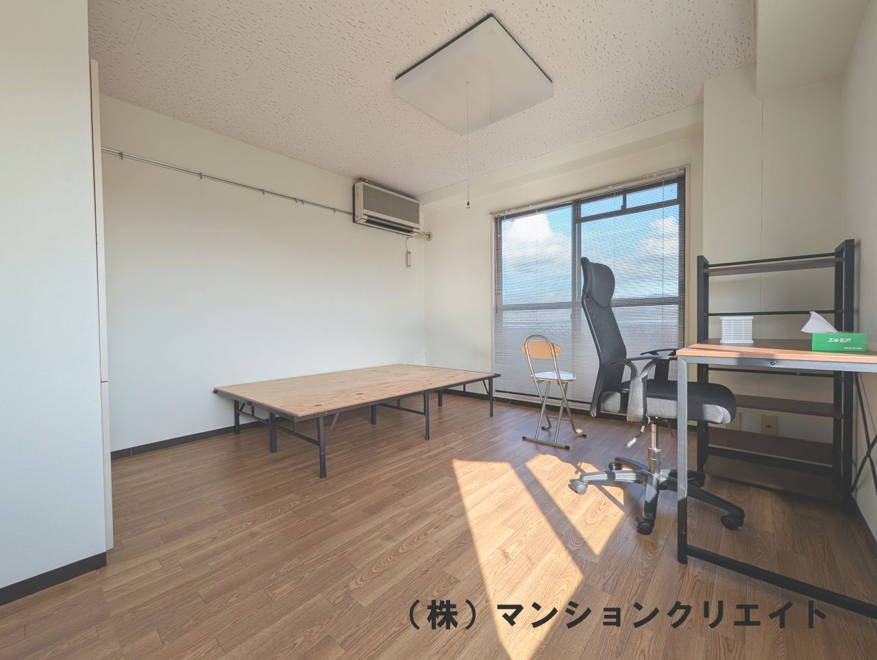 ゴールデンパーク豊島の洋室