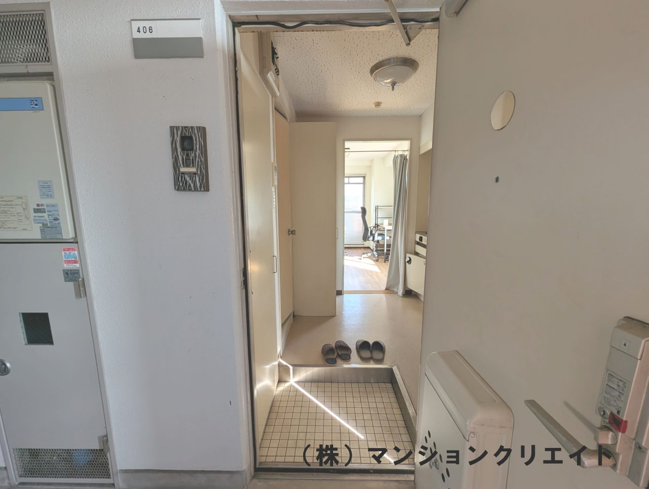 ゴールデンパーク豊島の玄関|玄関から見た室内