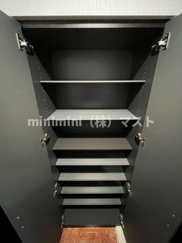 プレジオ難波EUROの収納