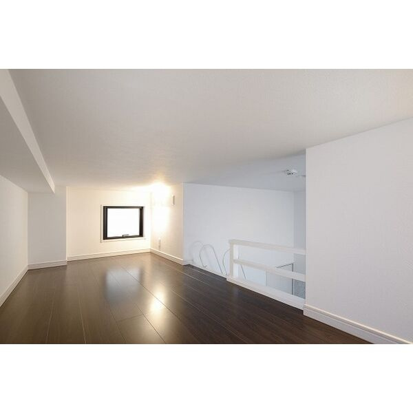 エクシア道徳の内装