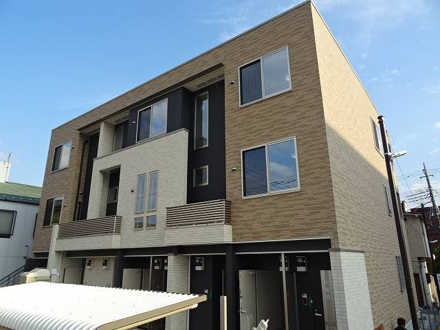 ラフレシール あきる野