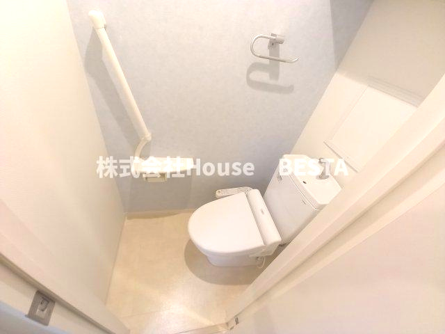 シャーメゾン神戸のトイレ